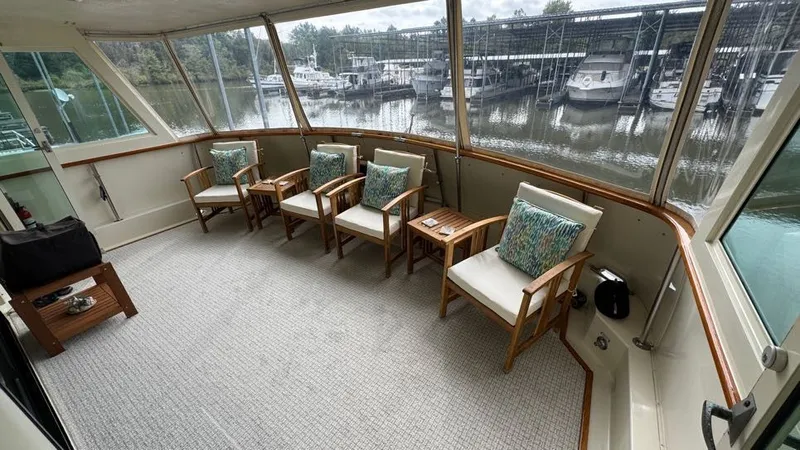 Lila Blue Yacht Photos Pics Aft Sun Deck