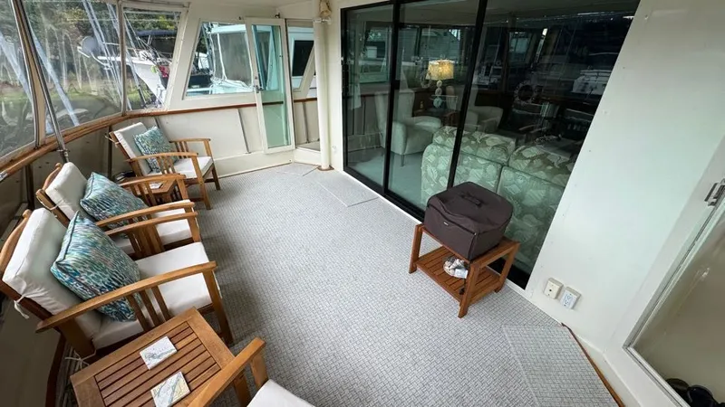 Lila Blue Yacht Photos Pics Aft Sun Deck