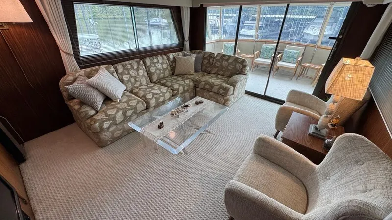 Lila Blue Yacht Photos Pics Salon looking aft