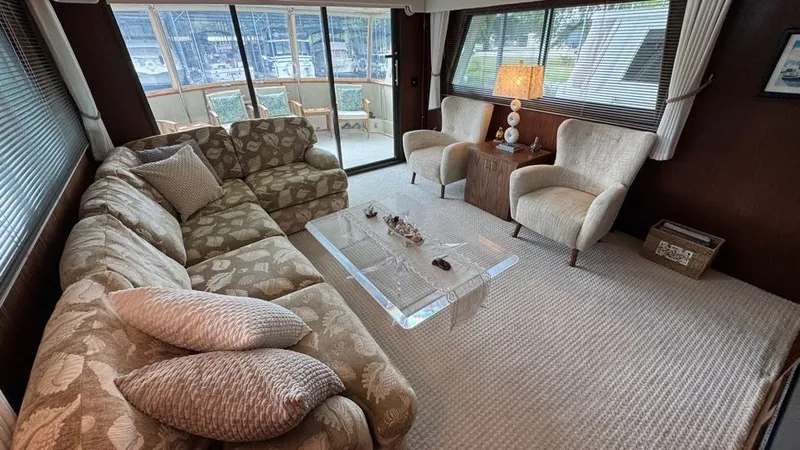 Lila Blue Yacht Photos Pics Salon looking aft