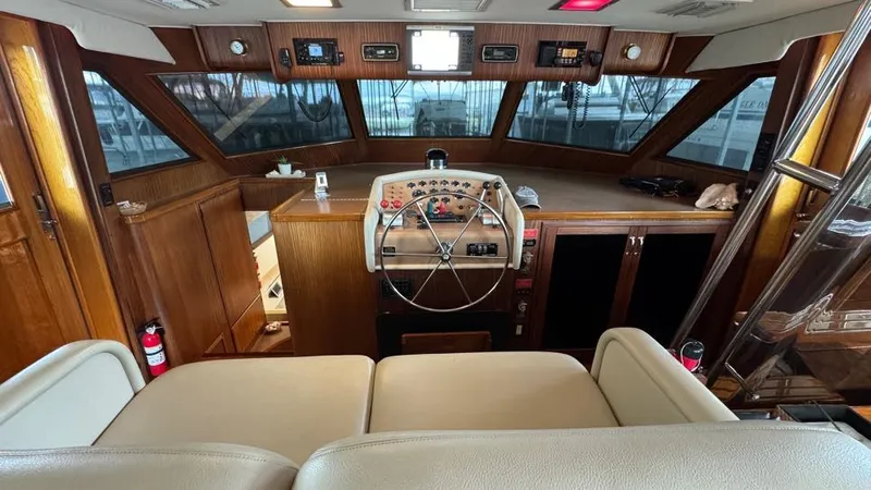 Lila Blue Yacht Photos Pics Lower Helm Station