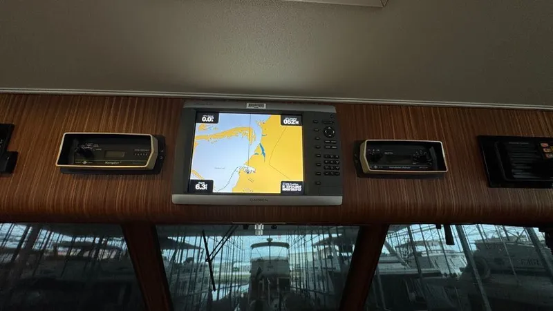 Lila Blue Yacht Photos Pics Lower Helm Station