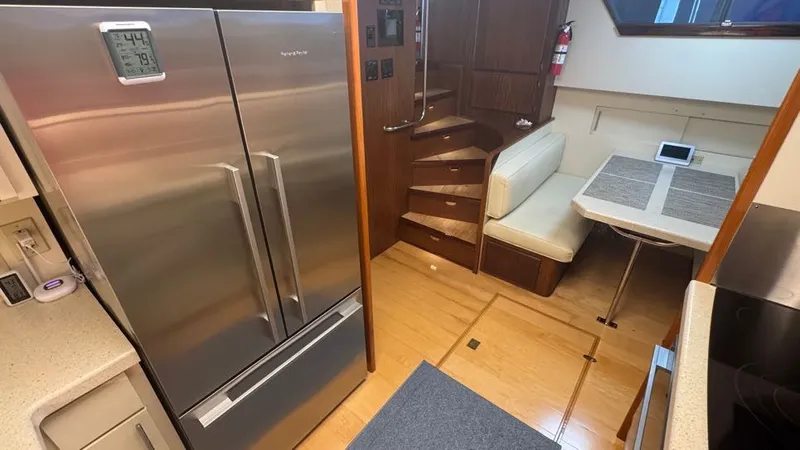 Lila Blue Yacht Photos Pics Galley Down