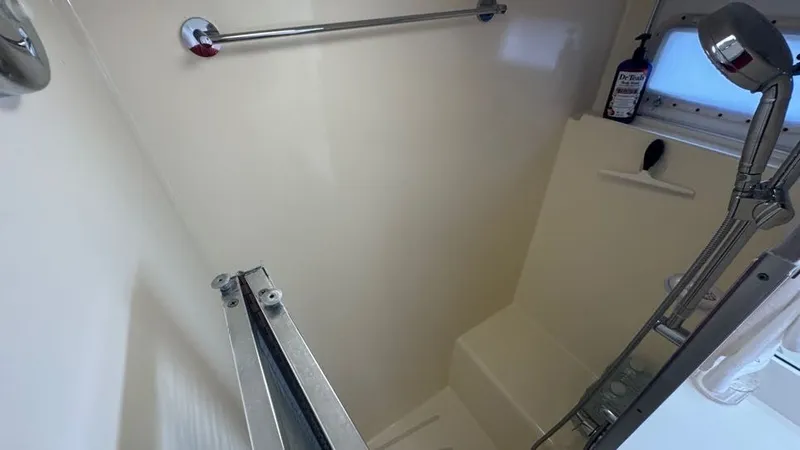 Lila Blue Yacht Photos Pics Guest Head