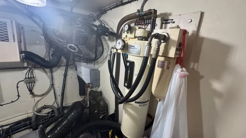 Lila Blue Yacht Photos Pics Engine Room