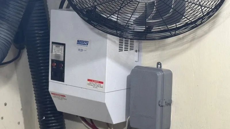 Lila Blue Yacht Photos Pics Engine Room