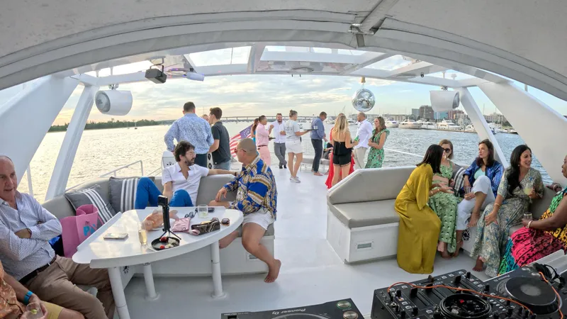 Miss Emily Yacht Photos Pics People enjoying a party on a 1990 Broward Motor Yacht Extraordinaire.
