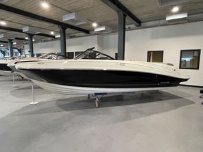 2022 Bayliner VR6