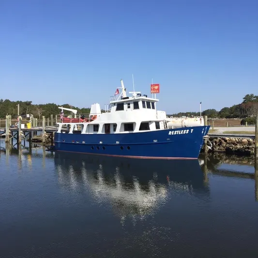 Restless T Yacht Photos Pics 