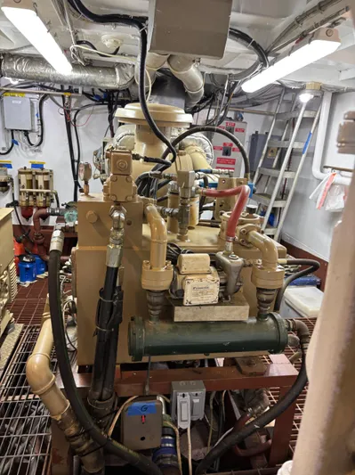 Restless T Yacht Photos Pics 