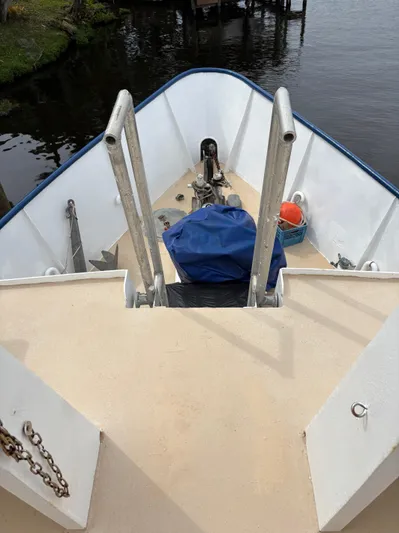 Restless T Yacht Photos Pics 