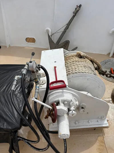 Restless T Yacht Photos Pics 