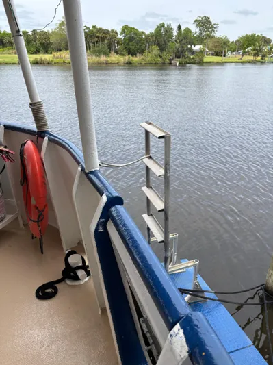 Restless T Yacht Photos Pics 