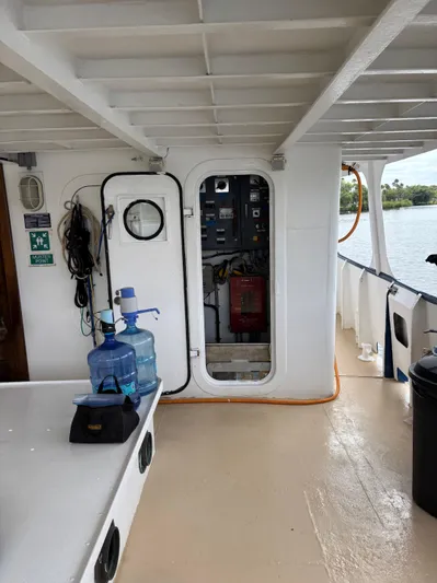 Restless T Yacht Photos Pics 