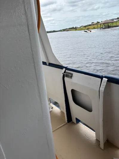 Restless T Yacht Photos Pics 