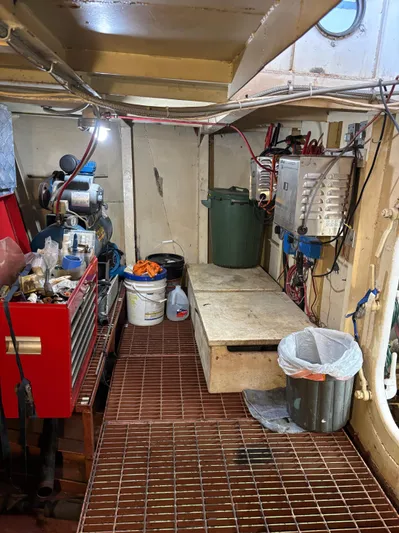 Restless T Yacht Photos Pics 