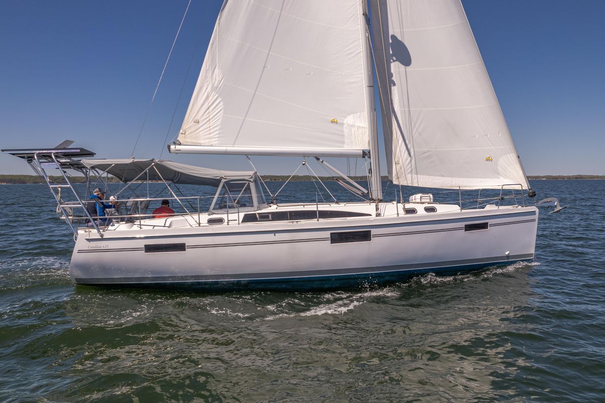 2023 Catalina 42 