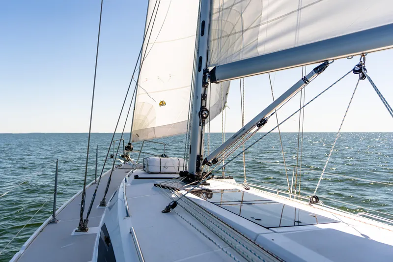 Age Gap Yacht Photos Pics 2023 Catalina 425