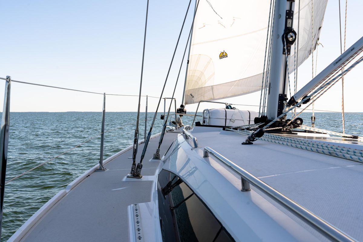 2023 Catalina 42 