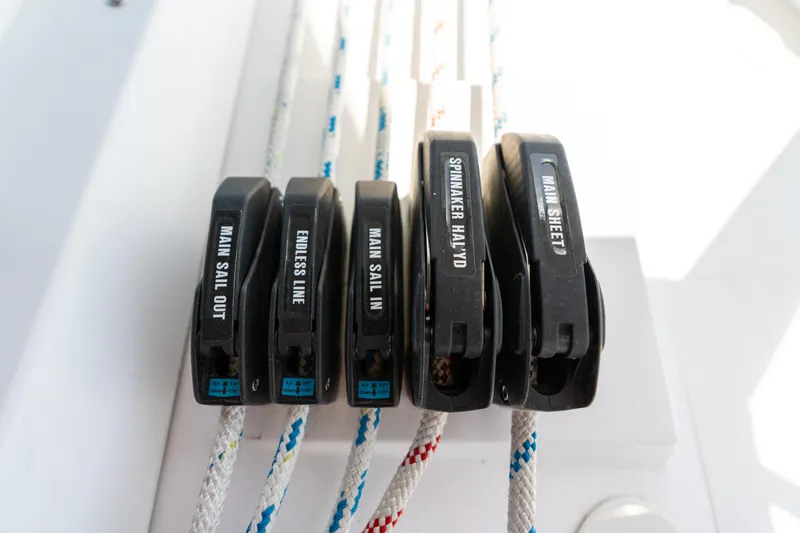 Age Gap Yacht Photos Pics 