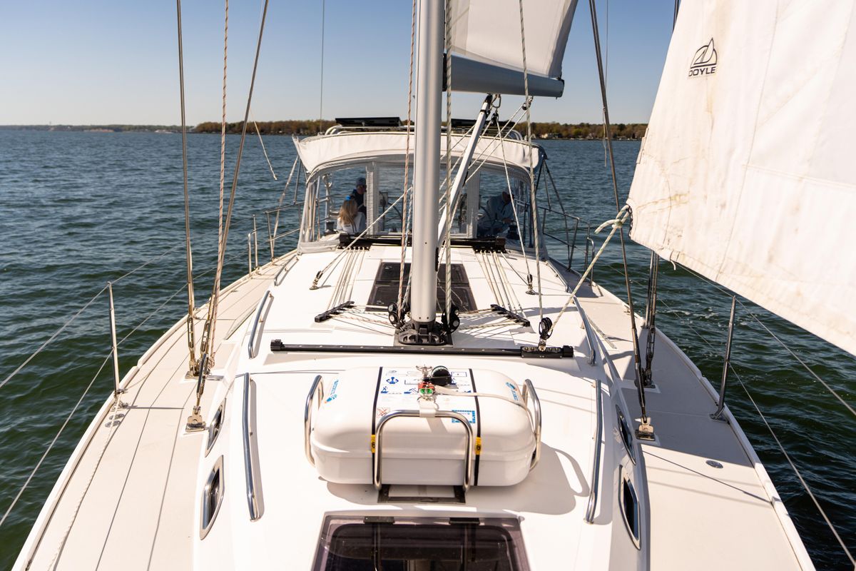 2023 Catalina 42 