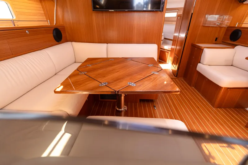 Age Gap Yacht Photos Pics 