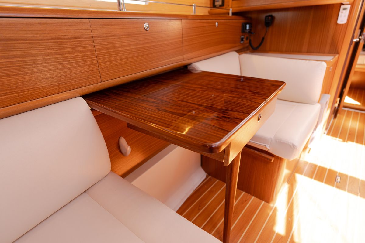 2023 Catalina 42 