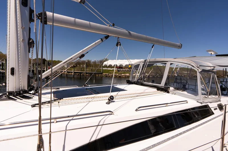 Age Gap Yacht Photos Pics 2023 Catalina 425