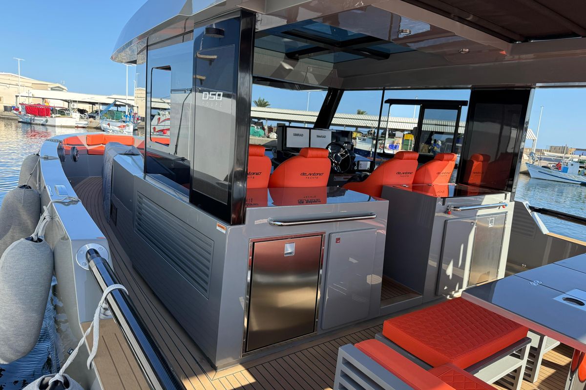 2024 De Antonio Yachts 47 