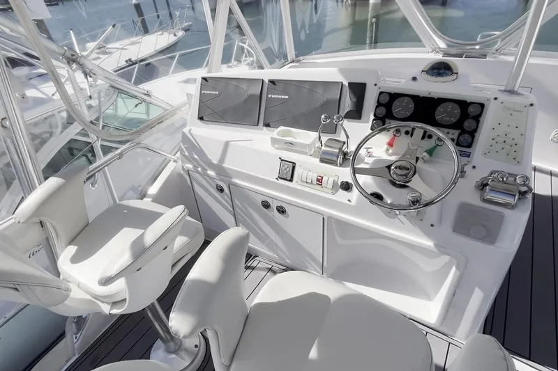 Valahsea Yacht Photos Pics Egg Harbor 37 VALAHSEA - Flybridge - Helm