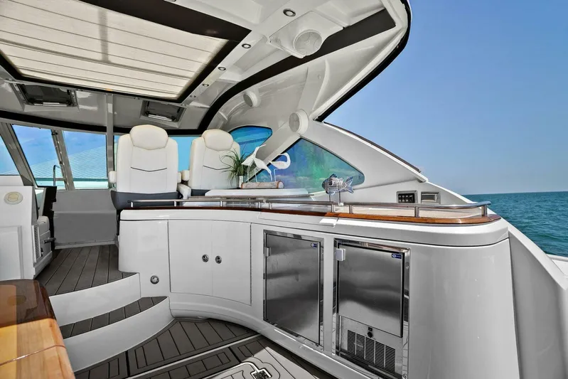 Shoes Knot Allowed Yacht Photos Pics Luxurious interior of 2014 Cruisers Yachts 540 Sports Coupe with ocean view.