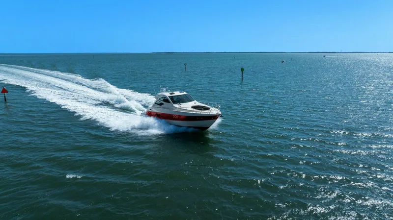 Shoes Knot Allowed Yacht Photos Pics 