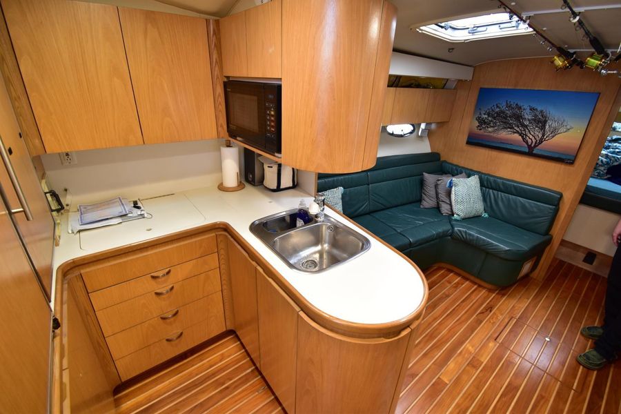 1997 Tiara Yachts 43 Express