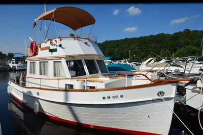 Grand Banks GB 32