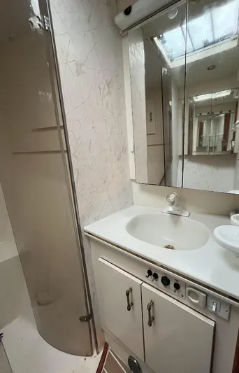 Pamilya Yacht Photos Pics 