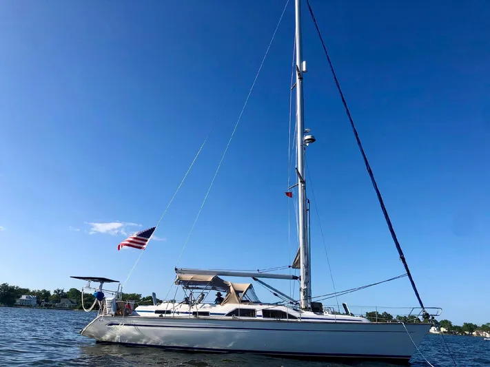 Epoch Yacht Photos Pics 