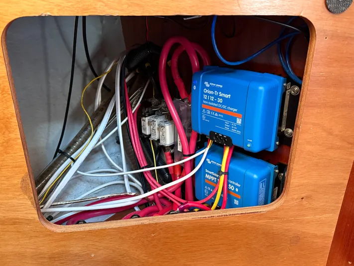 Epoch Yacht Photos Pics 