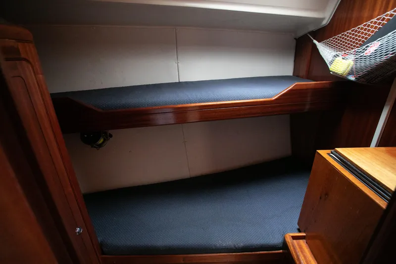 Epoch Yacht Photos Pics 