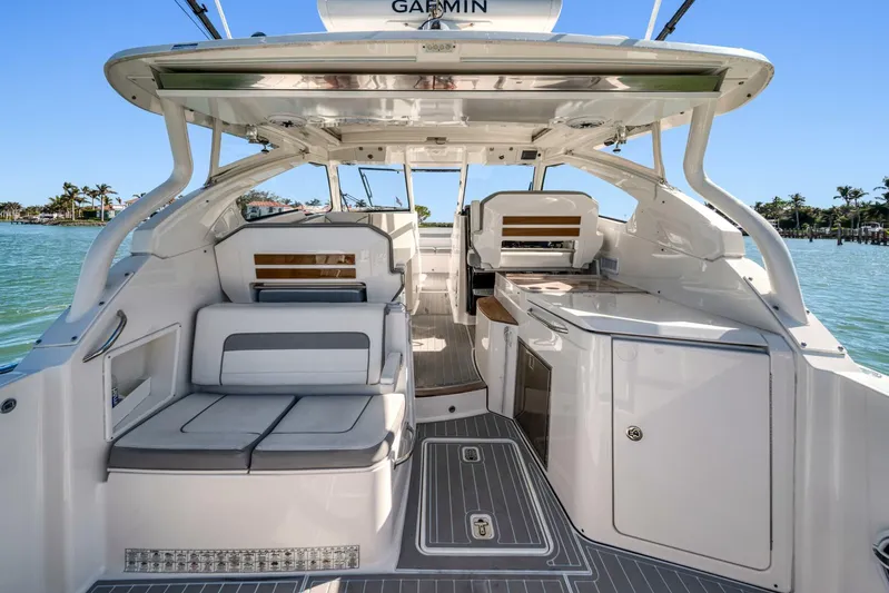 Water S.h.e.d. Yacht Photos Pics Pursuit 2021 365 Dual Console- WATER S.H.E.D.