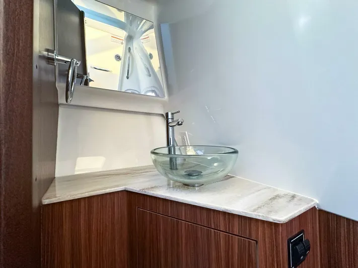 Water S.h.e.d. Yacht Photos Pics Pursuit 2021 365 Dual Console-WATER S.H.E.D.