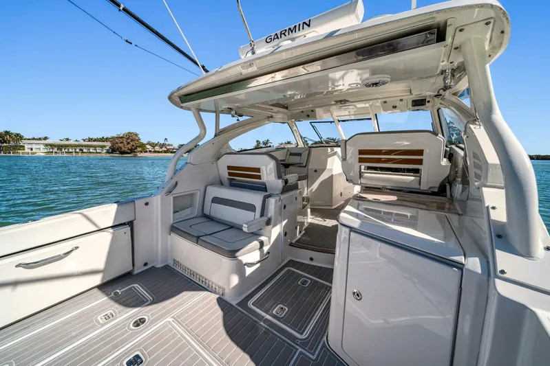 Water S.h.e.d. Yacht Photos Pics Pursuit 2021 365 Dual Console- "WATER S.H.E.D"