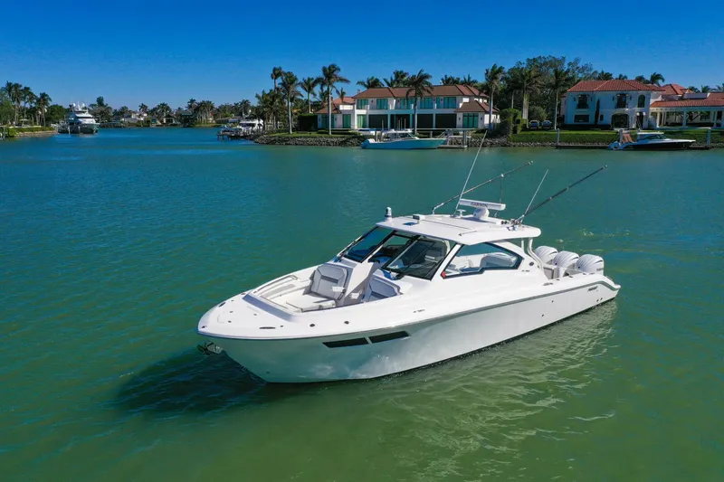 Water S.h.e.d. Yacht Photos Pics Pursuit 2021 365 Dual Console-"WATER S.H.E.D."