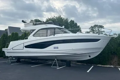 Beneteau Antares 12
