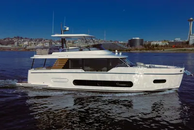 Azimut Magellano 60