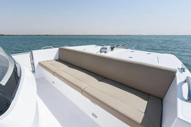  Yacht Photos Pics Luxury SilverCAT 34LUX boat interior, 2026 model, featuring spacious seating and ocean view.