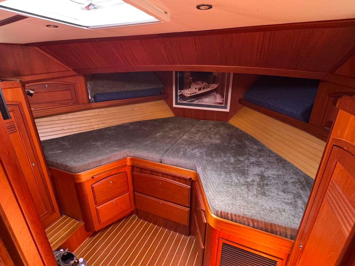 2005 Sabre 47 