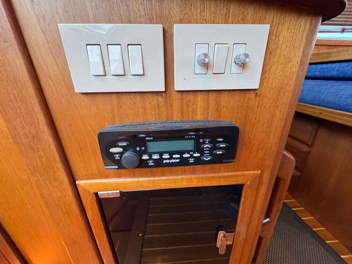 2005 Sabre 47 