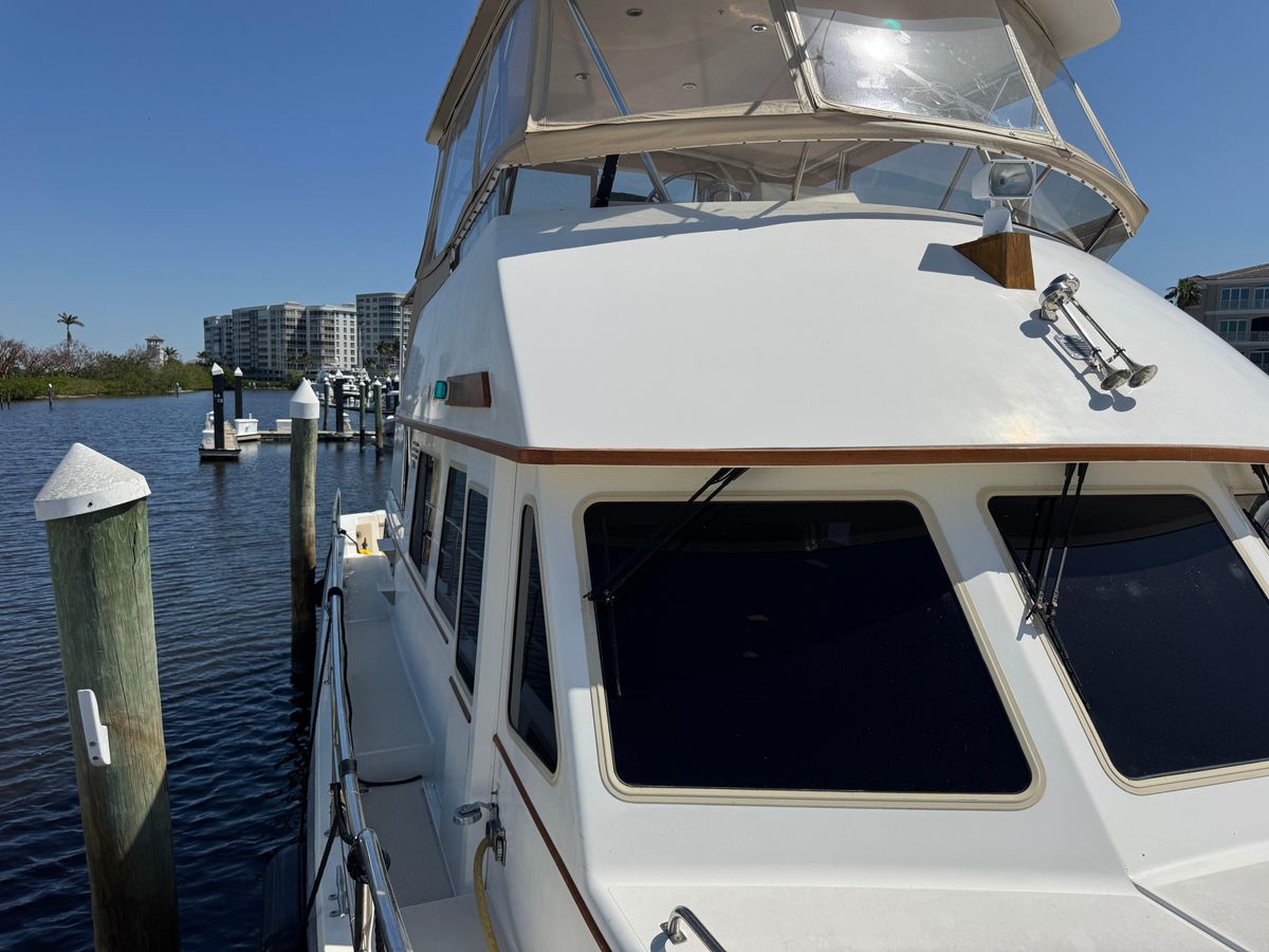 2005 Sabre 47 