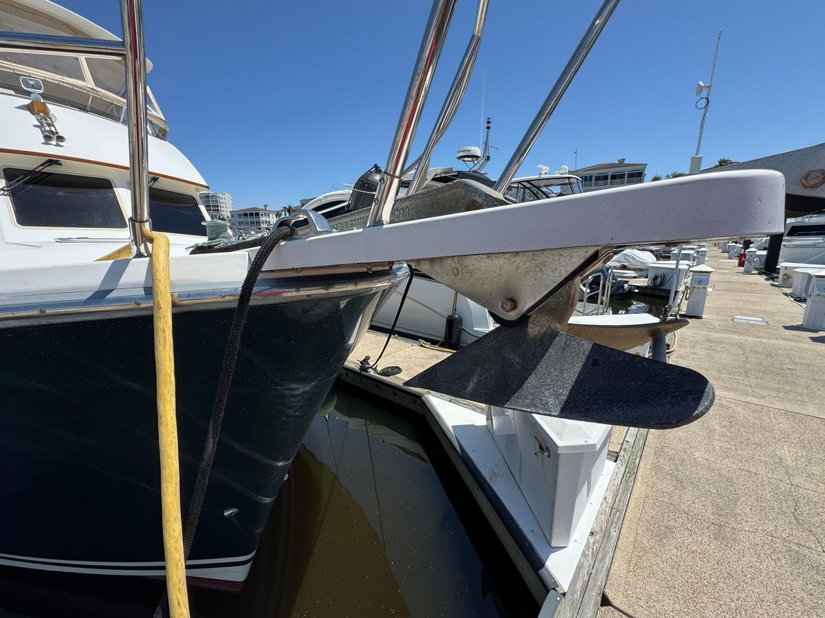 2005 Sabre 47 
