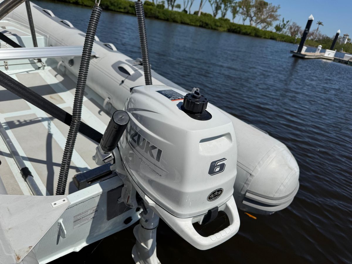 2005 Sabre 47 